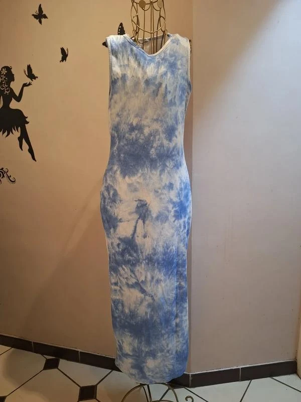Robe longue tie dye bleue et blanche